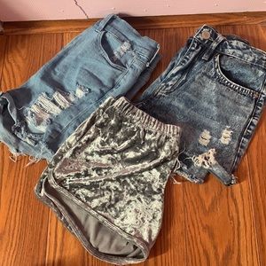 Jean shorts bundle (including lounge shorts)